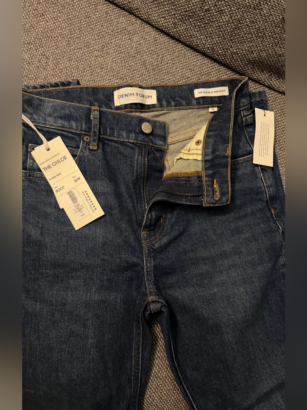 Aritzia Slim Straight Dark Blue Denim Jeans